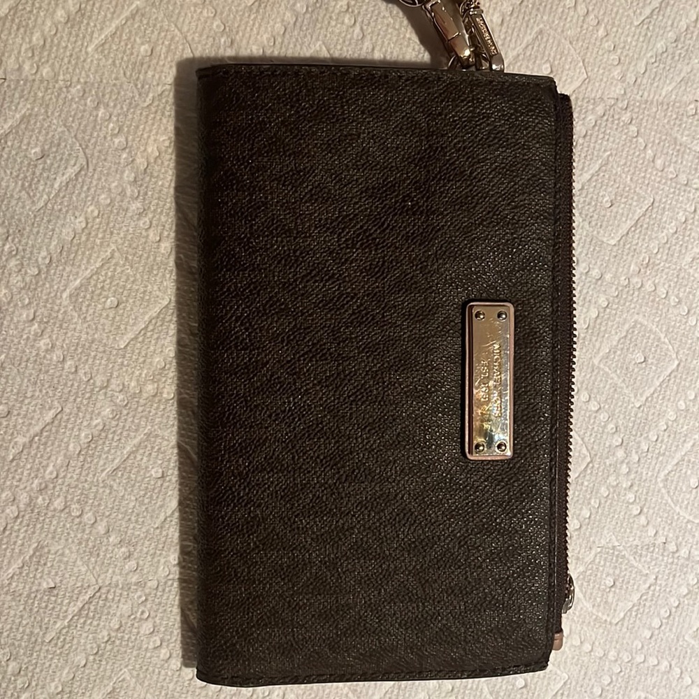 Michael Kora double zip pouch wristlet/wallet